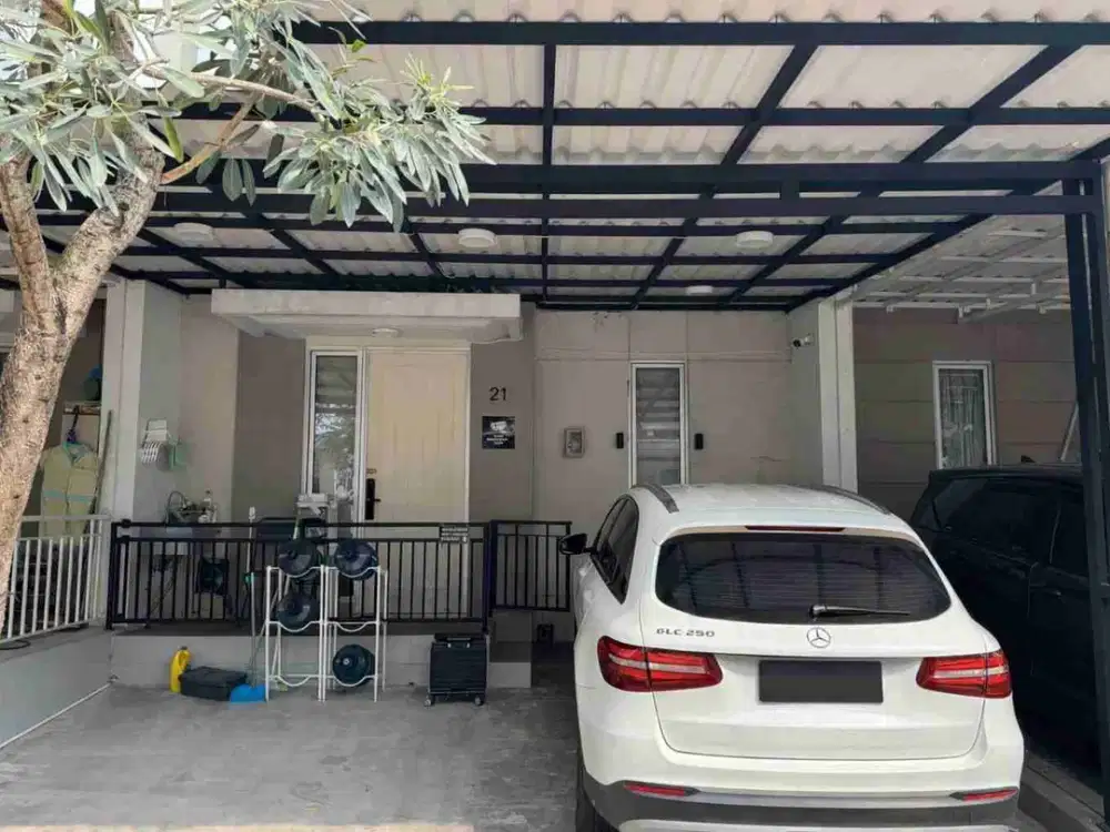 Di Jual atau di Sewakan rumah bagus semi furnish 2 lantai 3+1 kamar tidur di Boston Timur  Tangerang