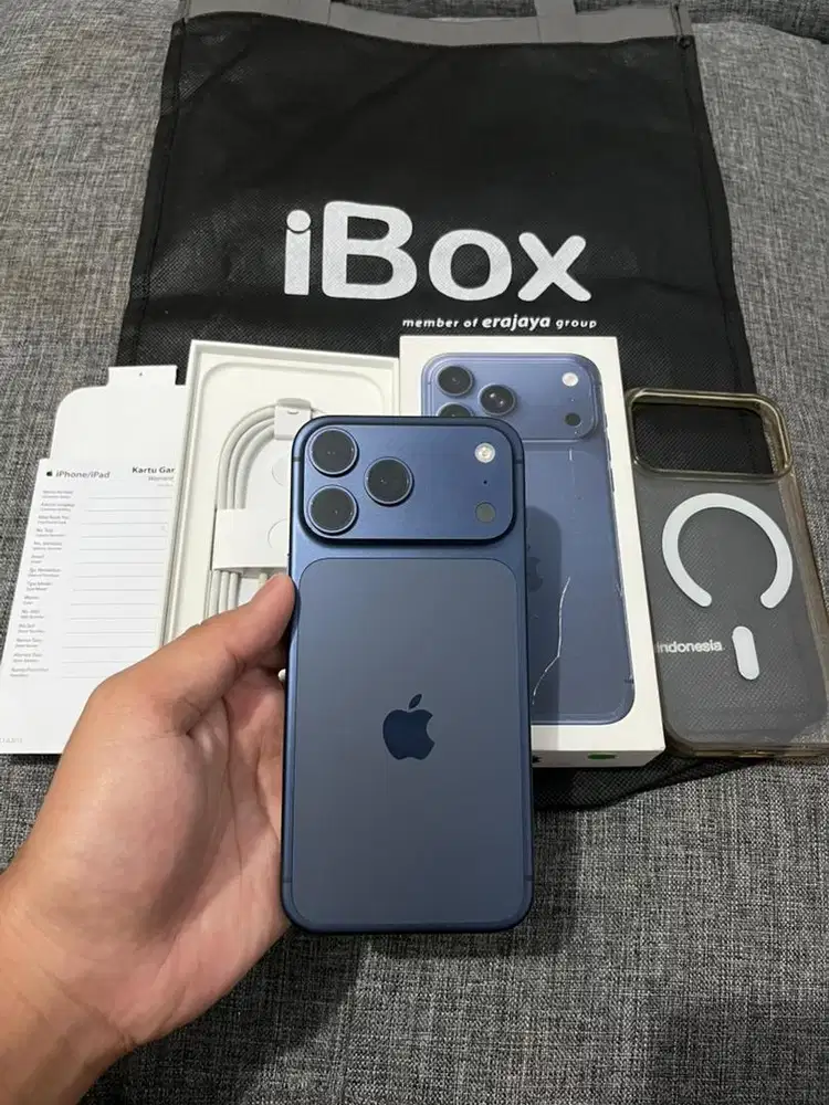 iPhone 17 promax 256 ibox