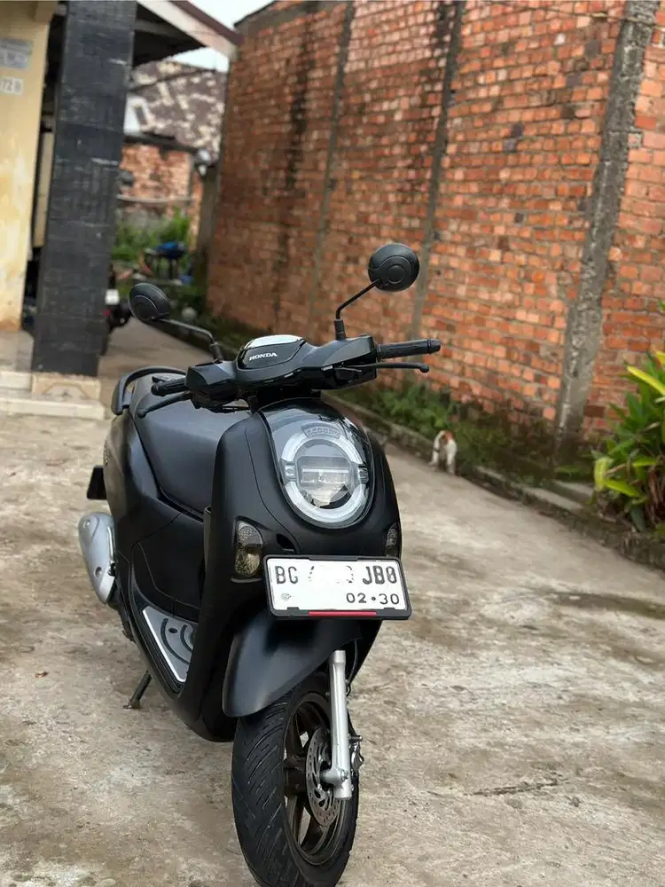 SCOOPY PRESTIGE TYPE TERTINGGI 2025 PAJAK BARU BAYAR ,KONDISI TERAWAT