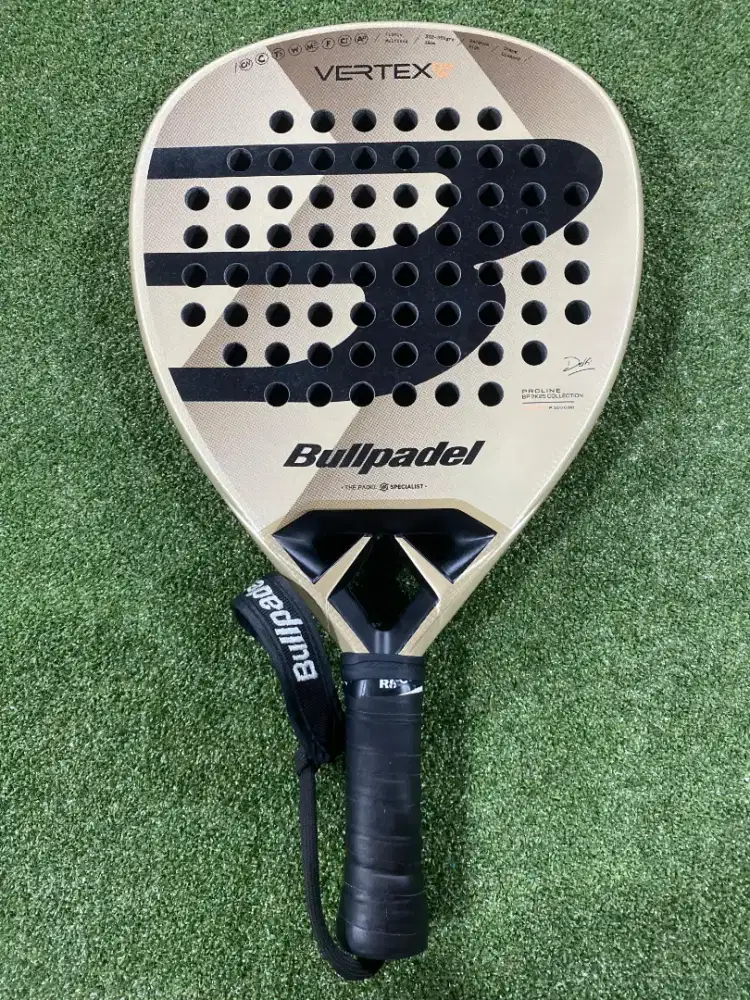 Bullpadel Vertex 04W 2025