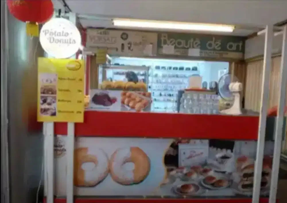 DiButuhkan Peg CEWEK SINGLE 19-23th Utk Stand FNB Wajib Berkerudung