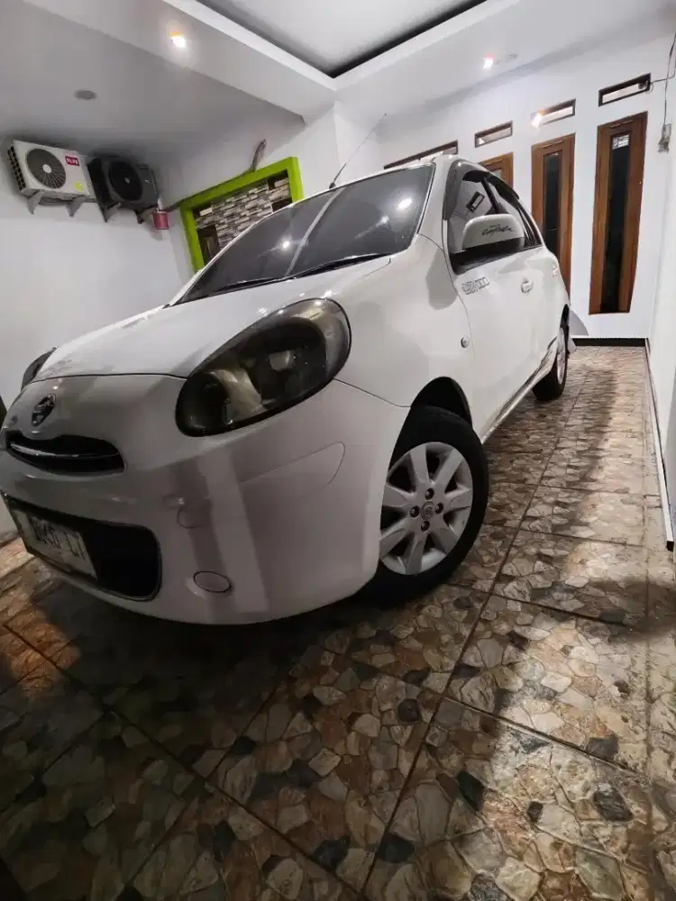 Nissan March 2012 MT Istimewa