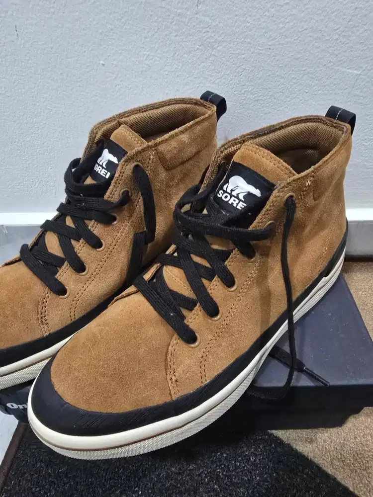 SEPATU SOREL CHEYANNE METRO II BOOT