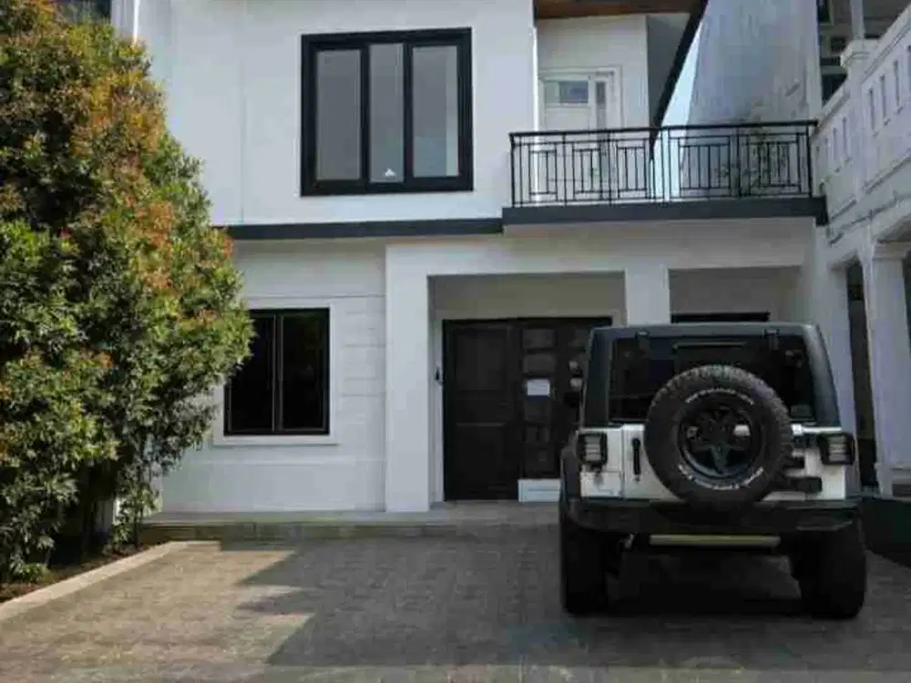 Jual Rumah Cantik di Bawah Market di Kota Wisata Cibubur