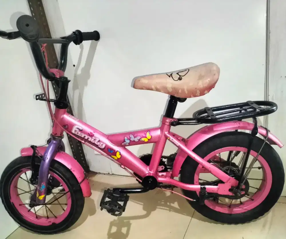 Sepeda anak ukuran 12 kondisi normal