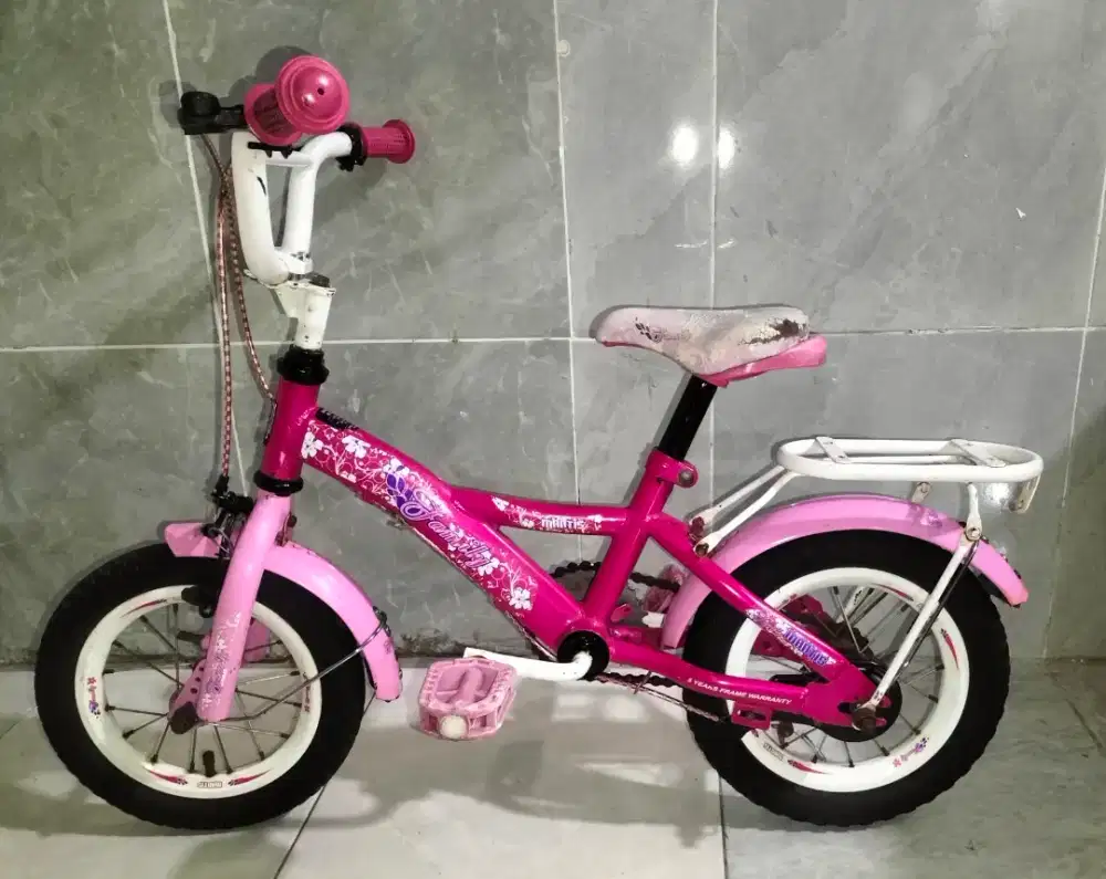 Sepeda anak ukuran 12 kondisi normal