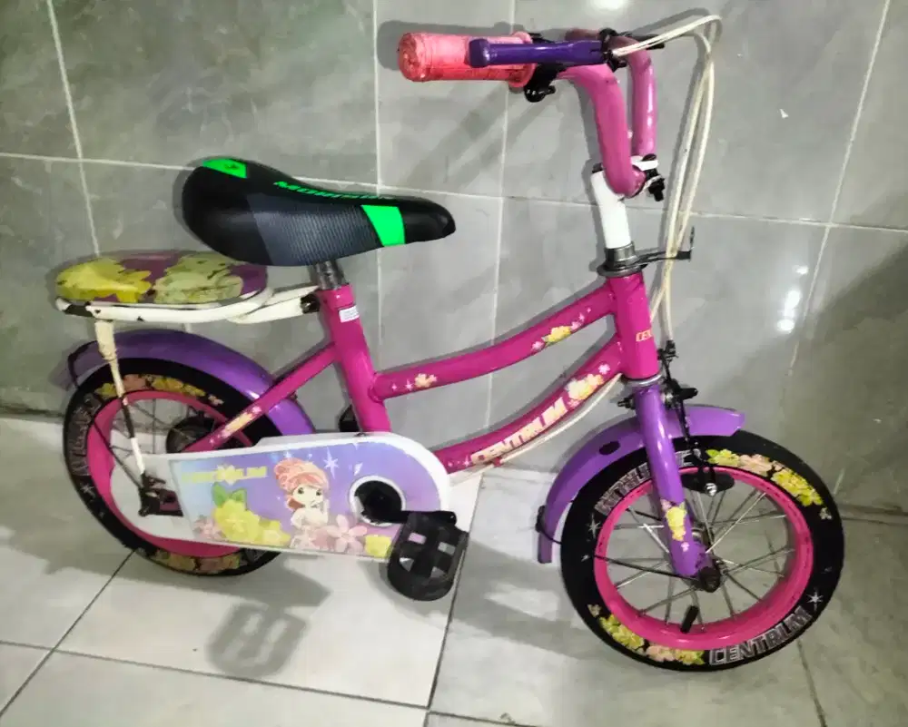 Sepeda anak ukuran 12 kondisi normal