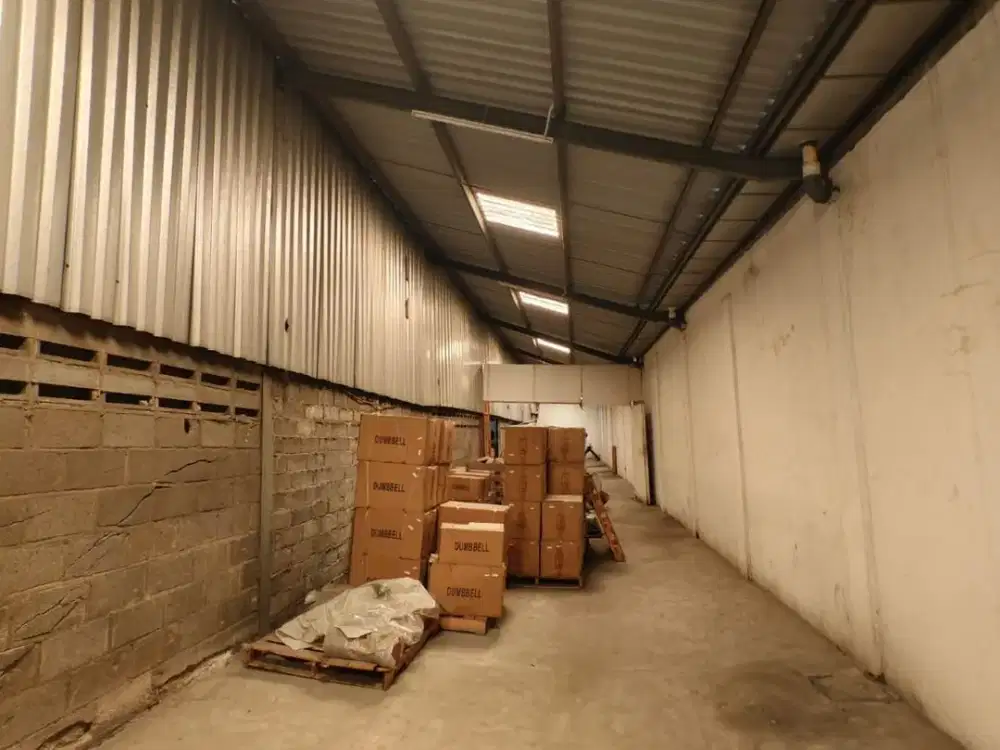 Gudang strategis siap pakai di Danau Sunter Selatan - Jakarta Utara