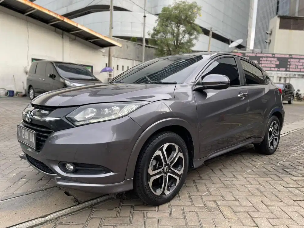 HRV PRESTIGE 2016 GREY PAJAK PANJANG TANGAN PERTAMA SIAP PAKAI GRESS