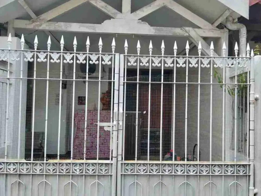 Dijual Rumah Hook Wisma Permai dekat Galaxy Mall