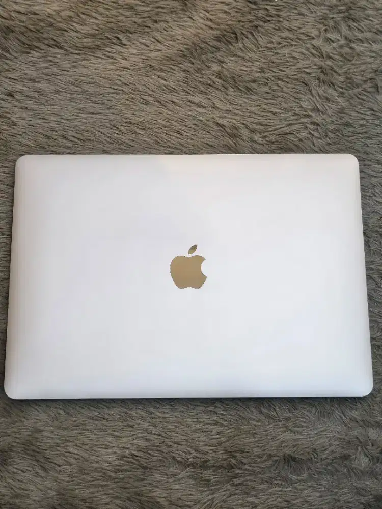MacBook Air 2020 i5 512gb iBox