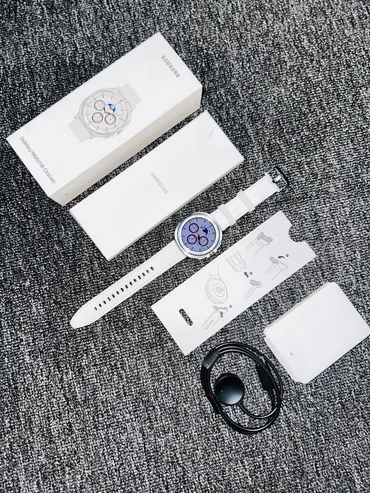 Samsung Watch 8 Classic 46mm Super like new