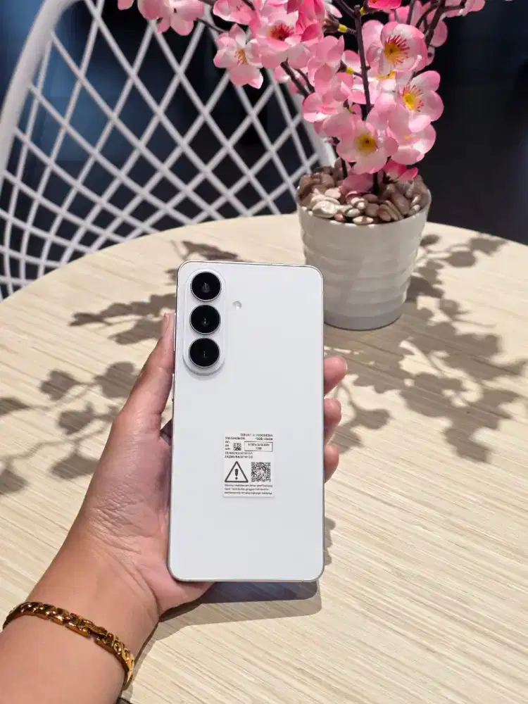 Samsung S26 BASIC WHITE READY TUKAR TAMBAH HP LAMA BONUS LEBIH BANYAK