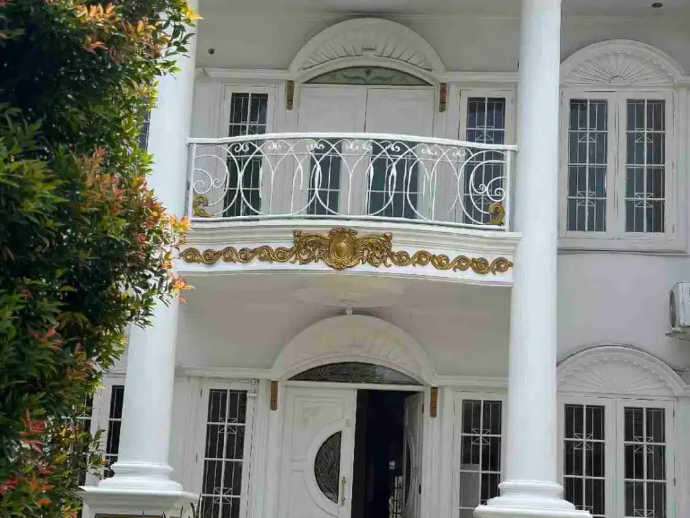 disewa rumah mewah di citra grand cibubur 4+1 kt