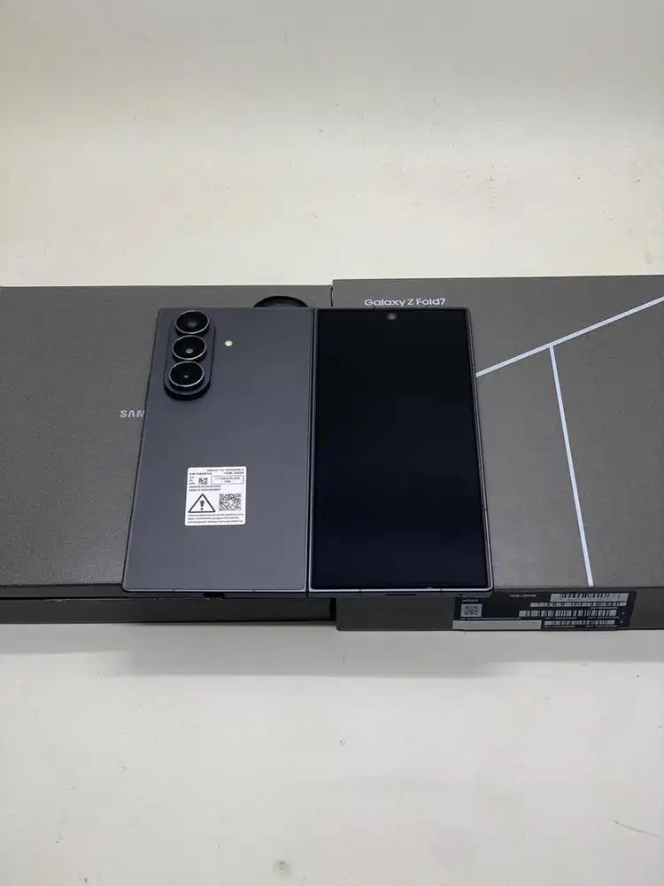 Samsung Z Fold 7 12/256gb Sein Pemakaian Singkat