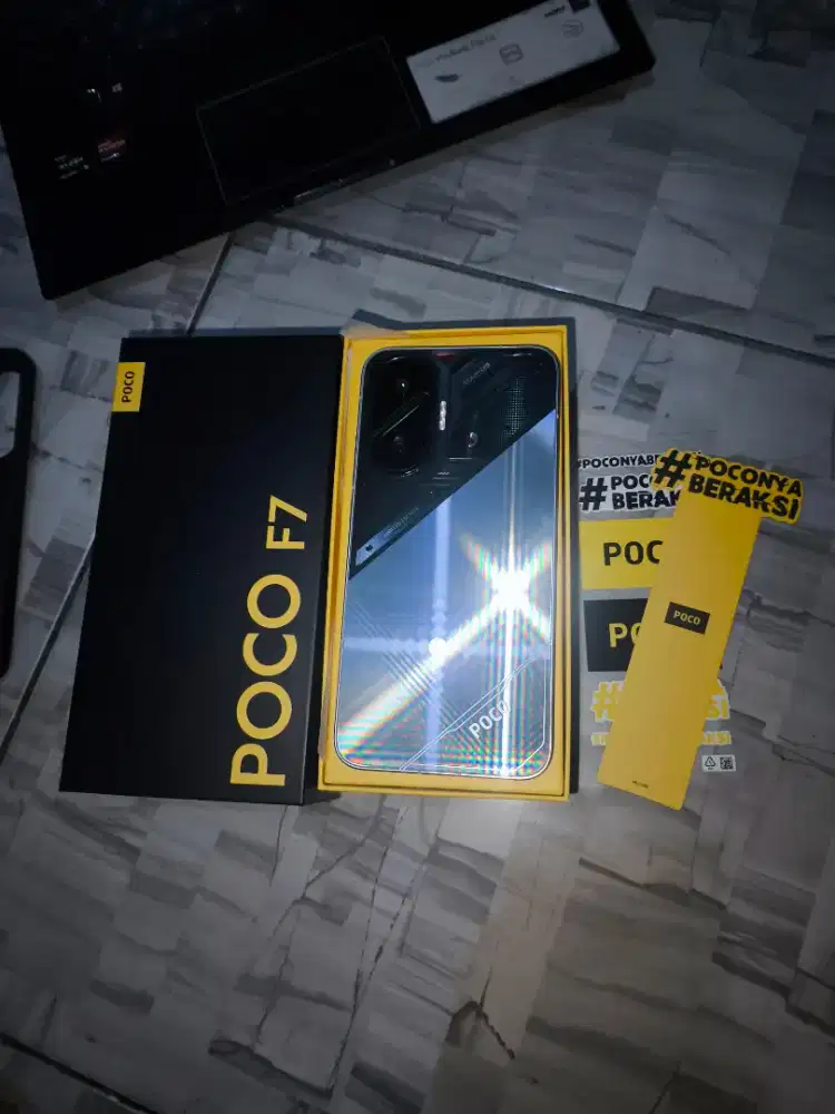 Poco F7 12/512 Baru pemakain sebulan