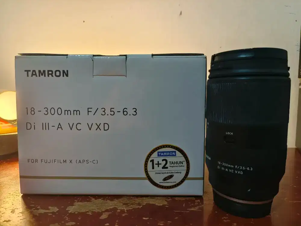 Lensa tamron 18 - 300 mount fujifilm