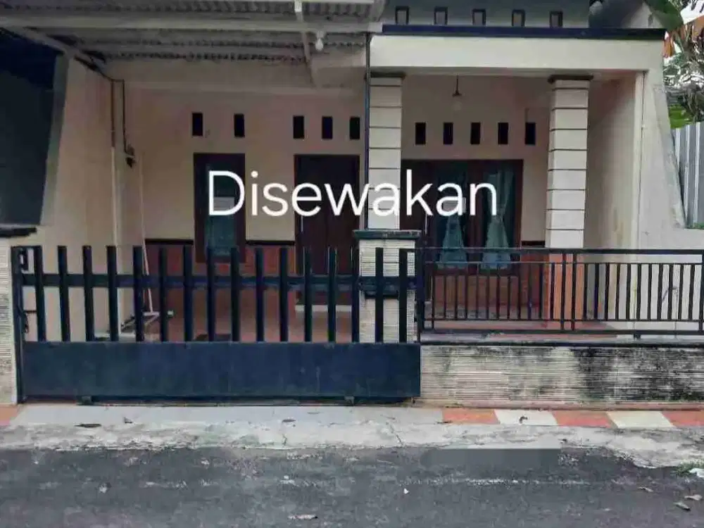 disewakan rumah cukup luas