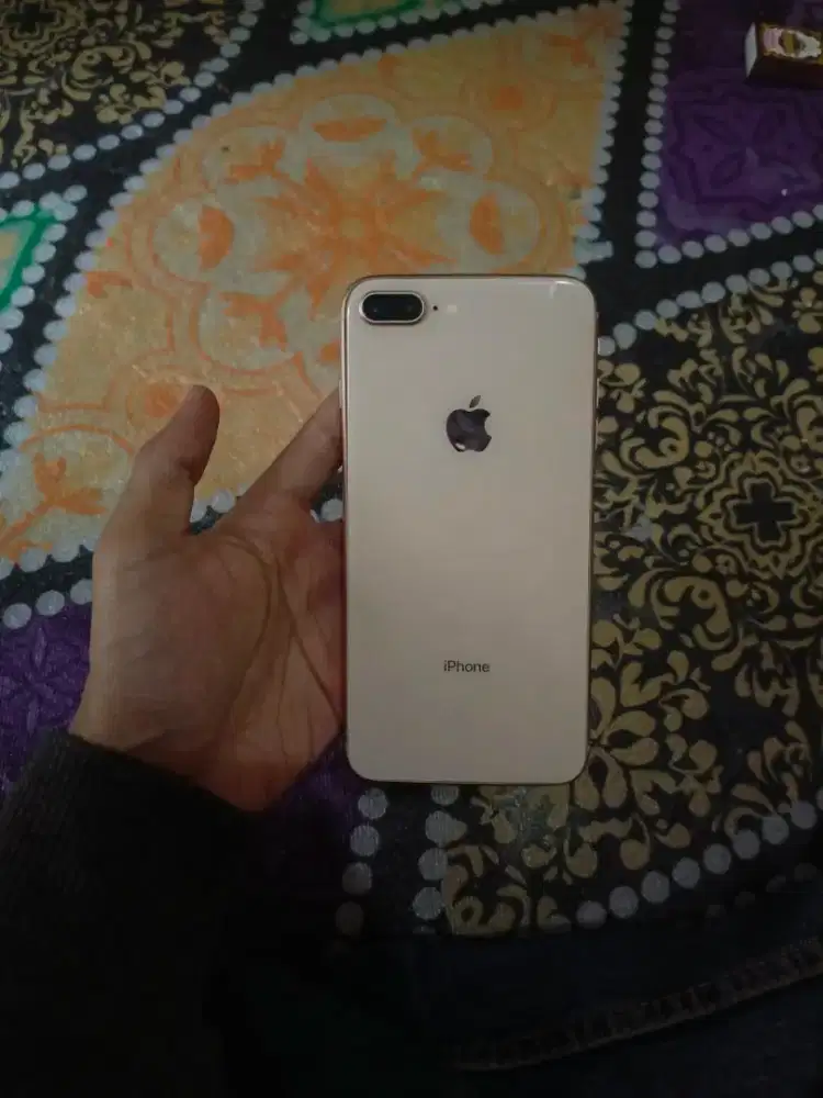 IPhone 8 Plus Ram 64