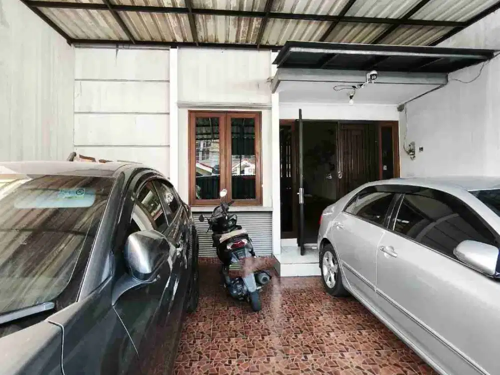 rumah kokoh 2 lantai full bangunan di duri kepa jakarta barat