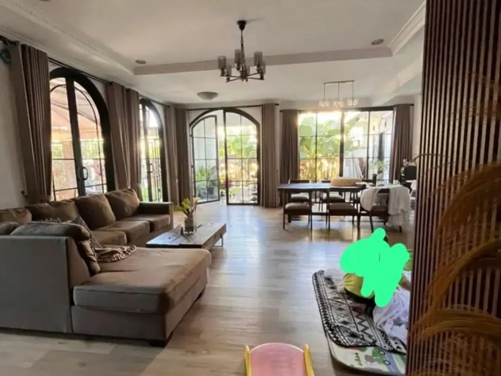 Rumah Hook Mewah siap huni di Kawaluyaan Indah - Row Jalan 8 Meter - SHM