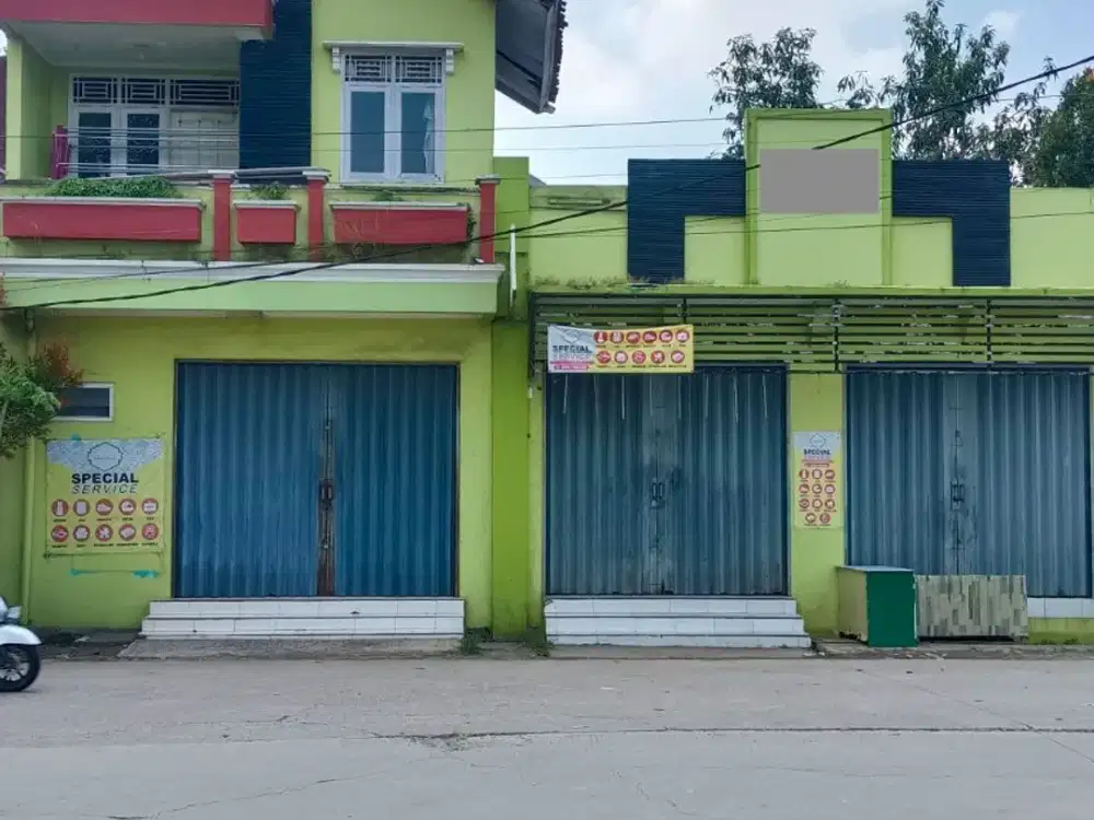 Rumah Hook Terawat Semi Furnish + Toko Siap Usaha di Perumahan Kalangsuria Karawang