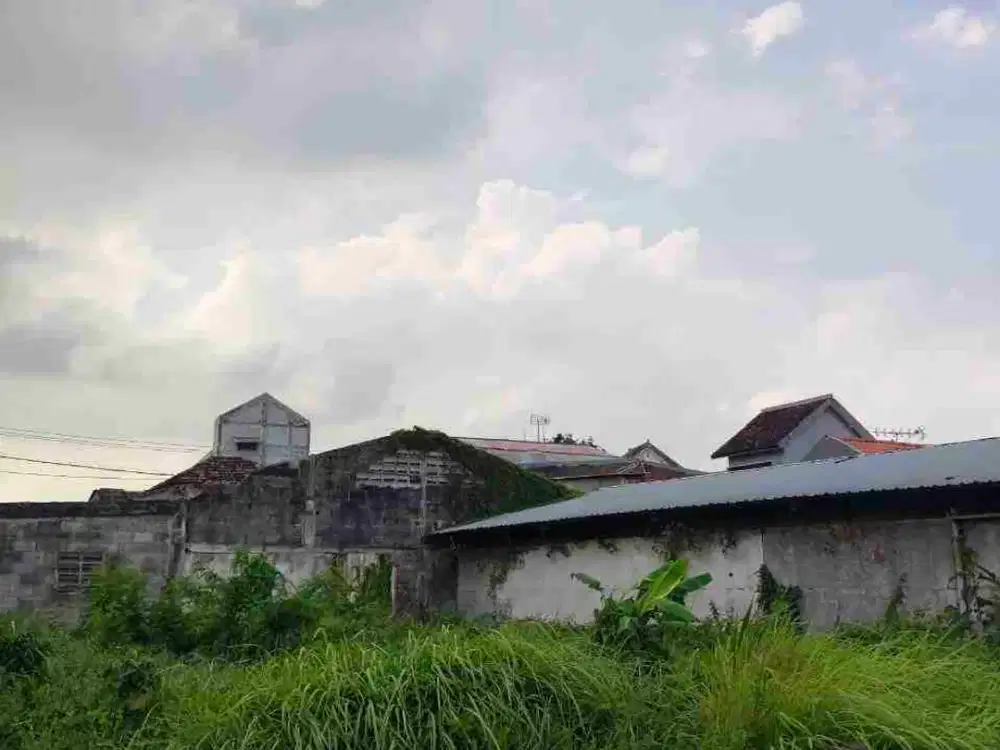 eks pabrik Sidotopo Surabaya Timur