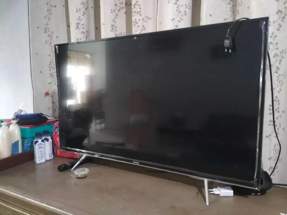 Samsung 43 inch bekas rusak