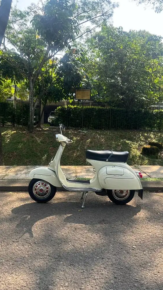 Vespa Grand lusso 1964
