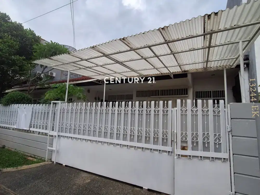 Disewakan Rumah Satu Lantai Dekat Mall Di Pondok Indah