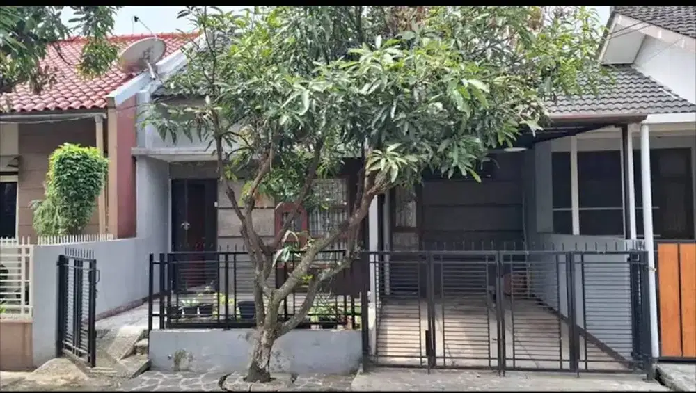 DIJUAL RUMAH TINGGAL NYAMAN DAN STRATEGIS