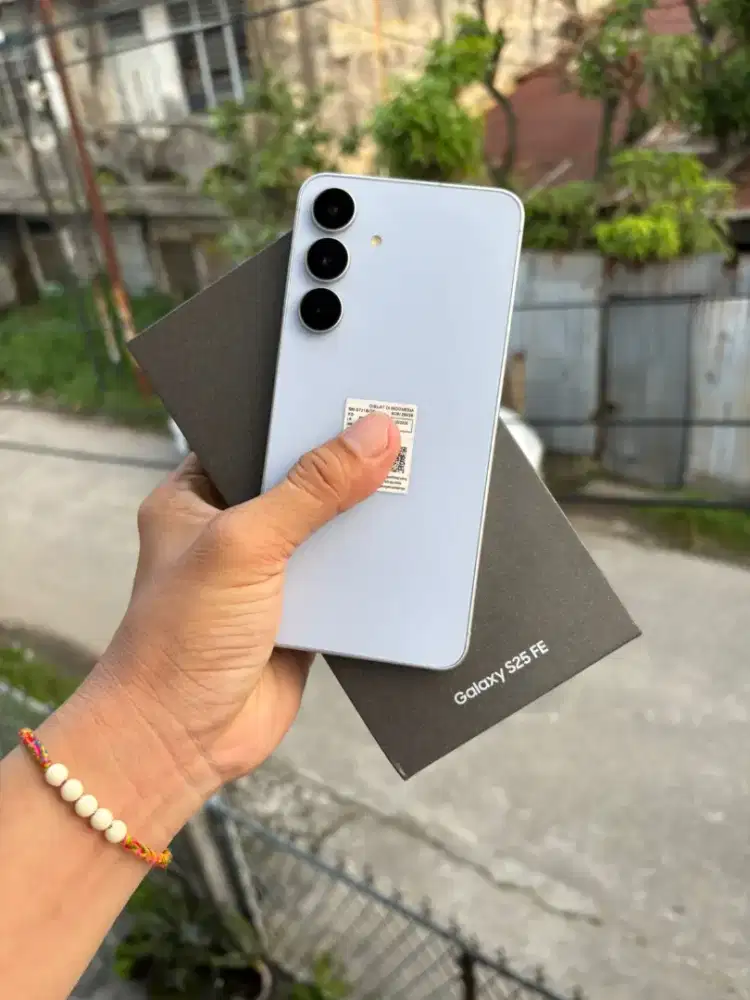 Samsung S25 FE 5G 8/256 Garansi Resmi Januari 2027