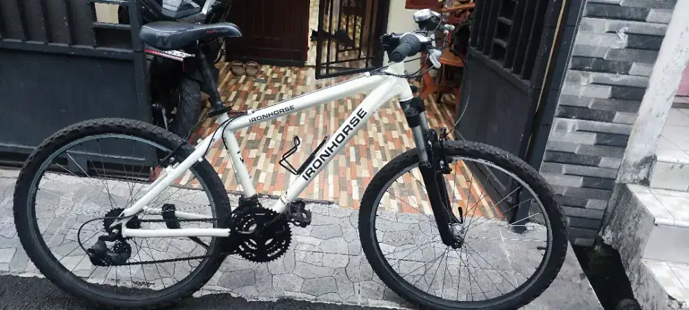 Sepeda Iron Horse ukuran 26