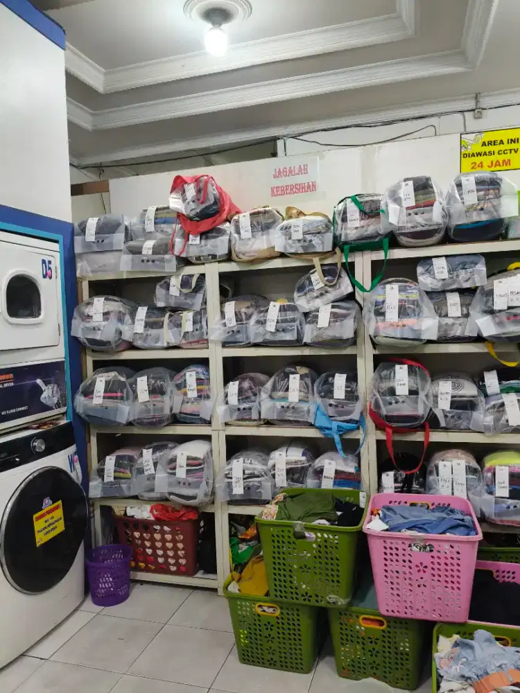 LAUNDRY FREELANCE SETRIKA