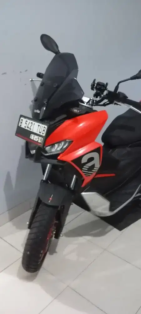 Di jual motor Aprilia sr GT 200cc THN 2025