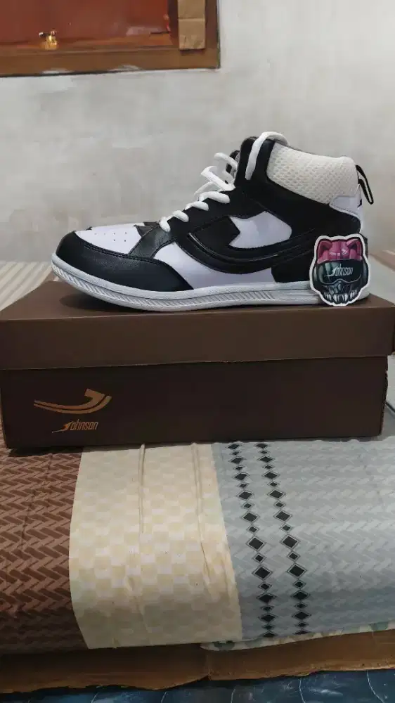 Sepatu Johnson ala ala Nike High