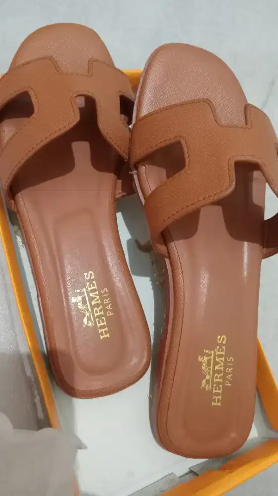 Preloved sandal wanita uk 39