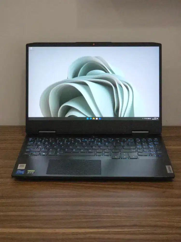 Lenovo Ideapad Gaming 3i i5 12500h rtx 3050 4GB ram 16 GB