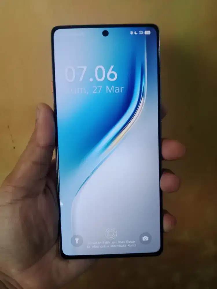 Techno Camon 40 ram 8/256 NFC kamera bening pisan mulus pemakaian