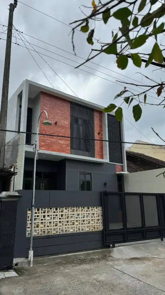 Rumah mewah dekat ke kampus ISI dekat perum laguna Sewon Bantul