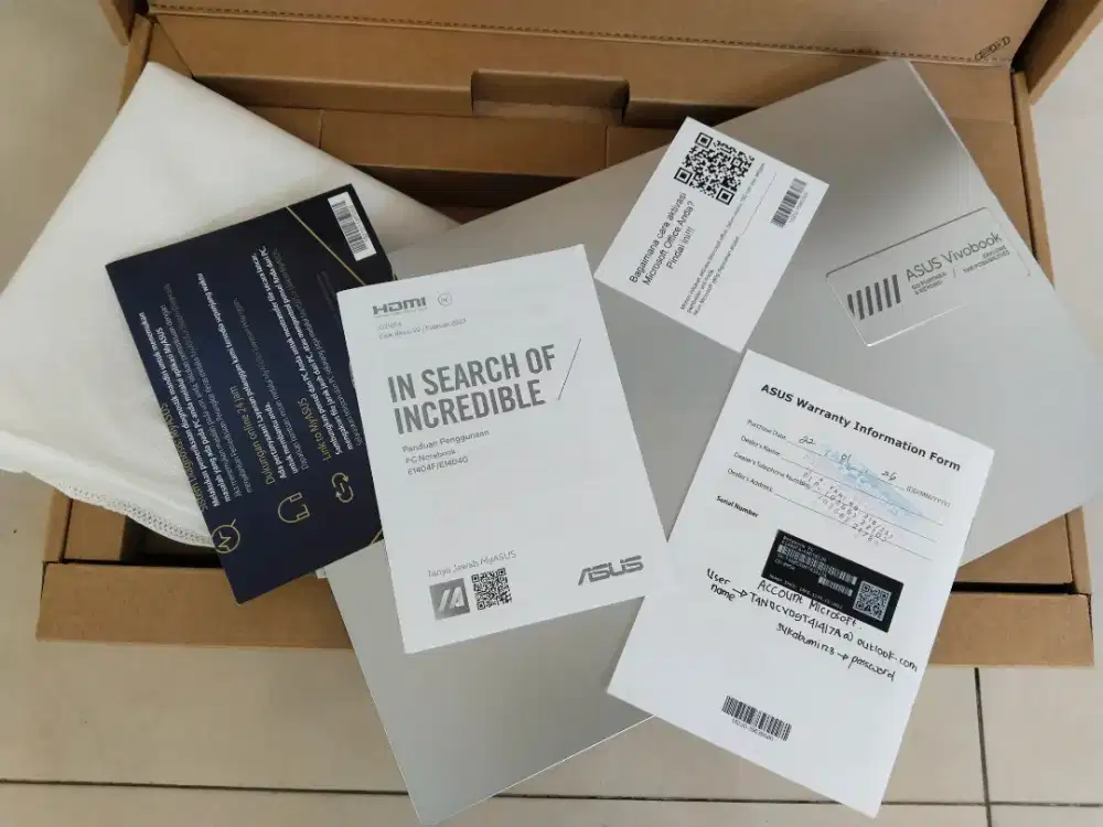 Dijual laptop Asus Vivobook GO AMD ryzen 3-7320 ram 8GB DDR5 SSD 512GB