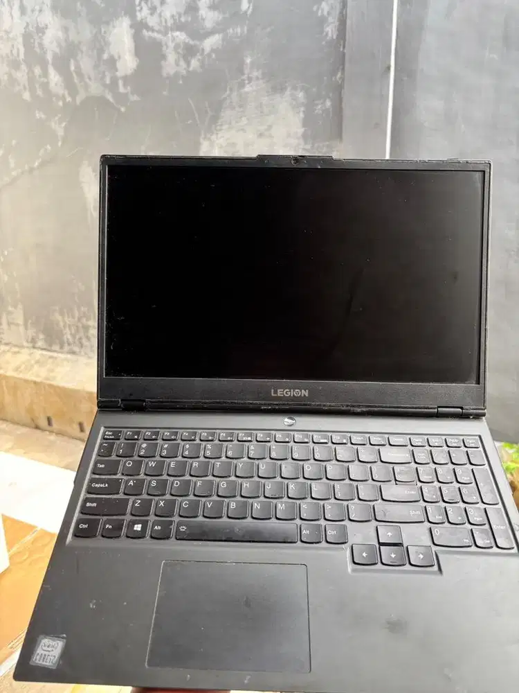 Lenovo legion 5 15IMH05H