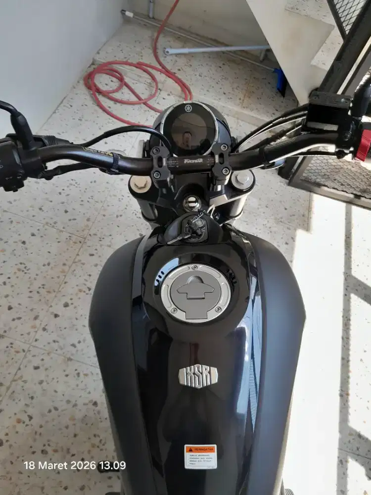 Yamaha XSR 155 Tangan Pertama