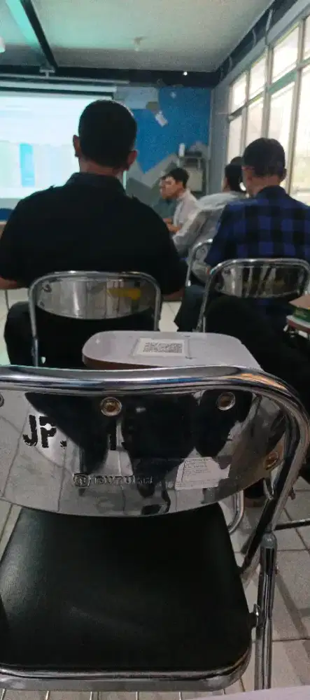 Dibutuhkan pengemudi antar jemput penumpang dan barang