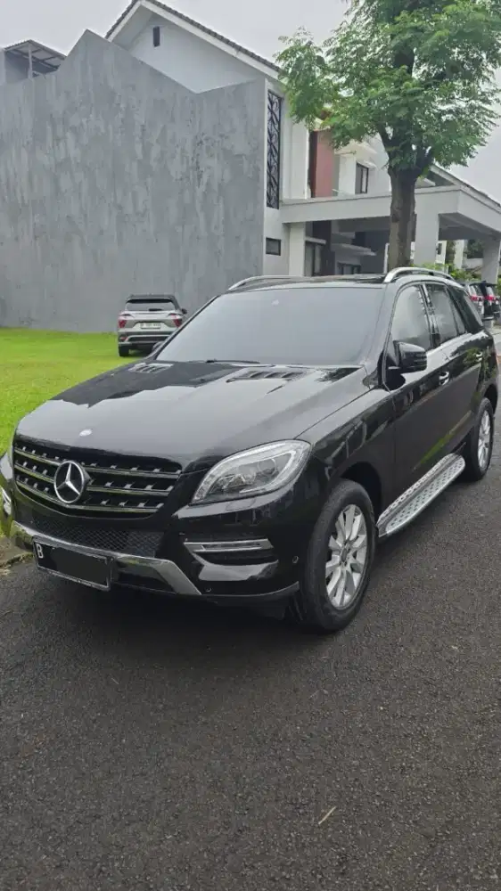 ANTIK MERCY ML250 CDI DIESEL AT 2015 HITAM
