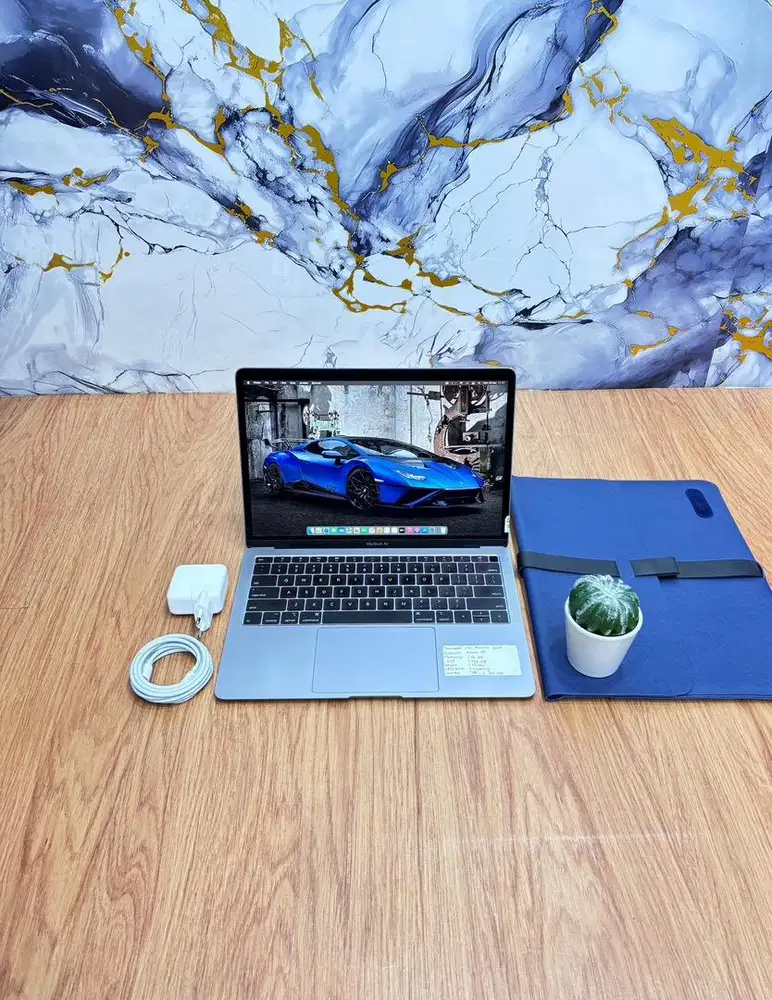 Macbook Air Retina 13-inci (2019)