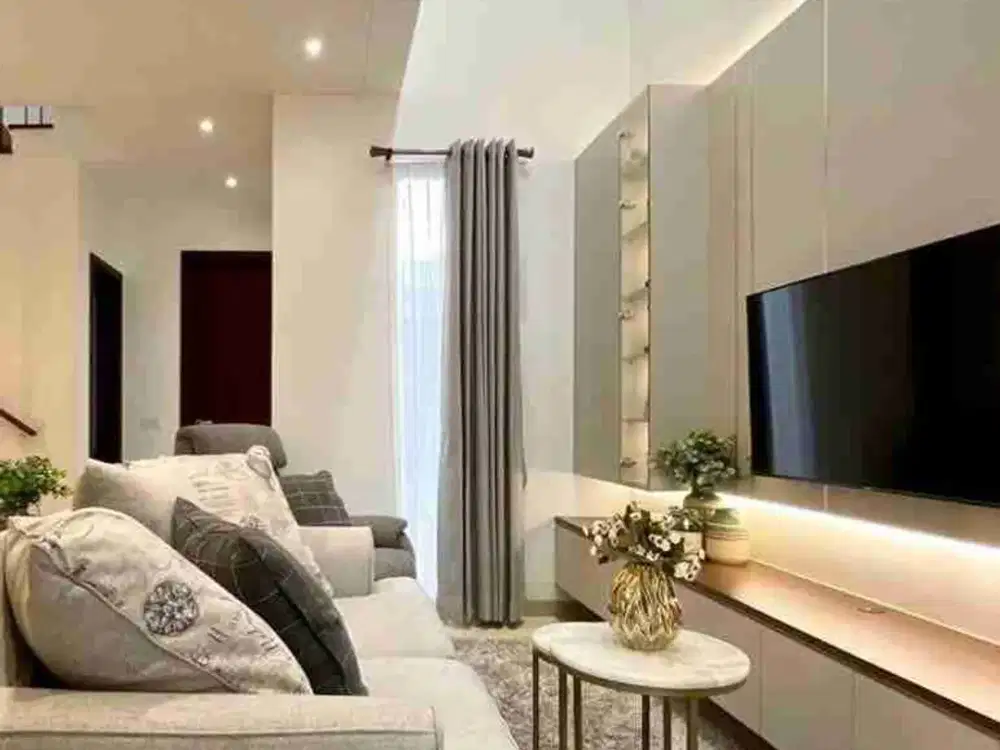 Dijual Rumah Graha Natura dekat Club House