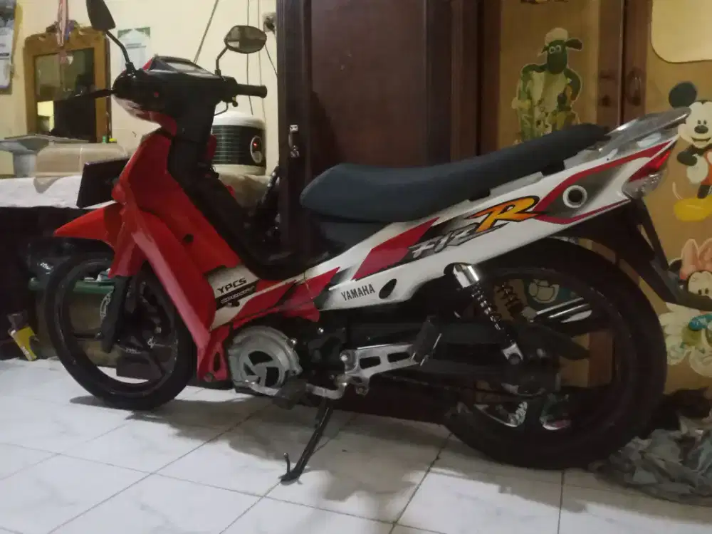 Yamaha Fizr fiz r Joss