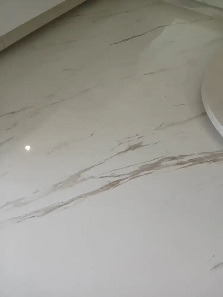 Tukang Pasang Quadra, Marmer, Granit. Kontraktor Bangun Rumah Mewah