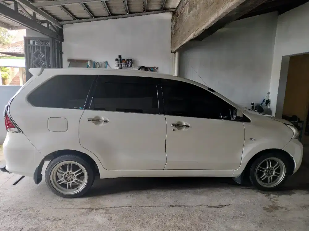 Toyota Avanza type E tahun 2018